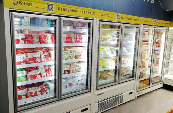 E8 菲尼克斯 卖场图1_副本.jpg
