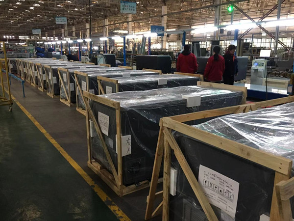 Refrigerated showcase delivered to South Africa 